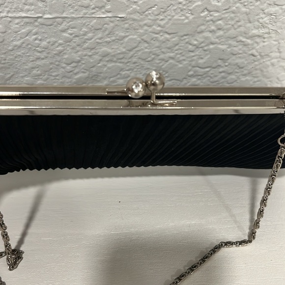 Black & Silver clutch with removable chain strap. - Picture 3 of 4